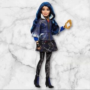 Disney Descendants Evie Doll 10th Anniversary Mattel 2023 New Poseable Boots